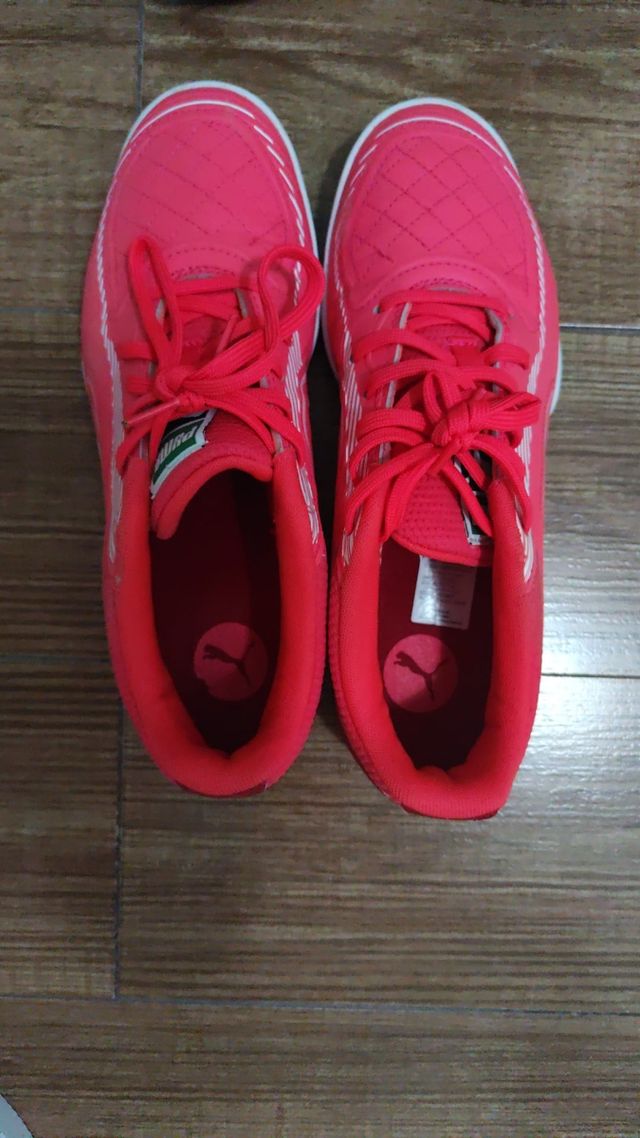Zapatillas de fútbol sala Puma t38.