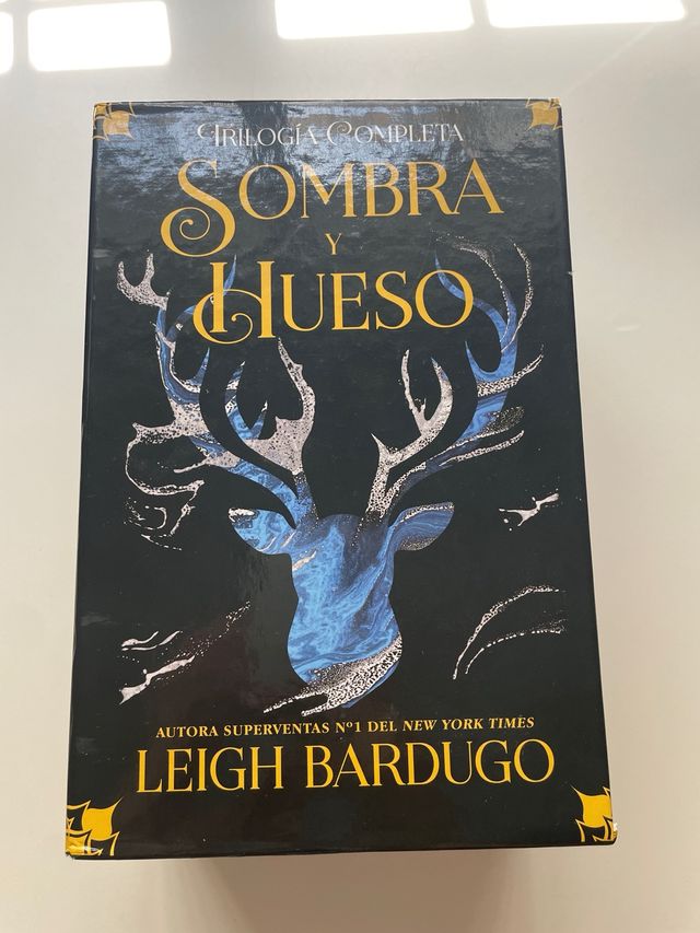 Estuche Trilogia Sombra y hueso