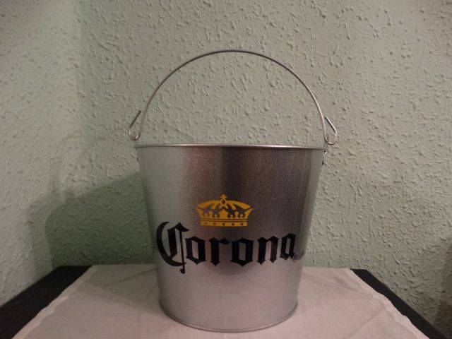 Cubo enfriador publicidad cerveza Corona