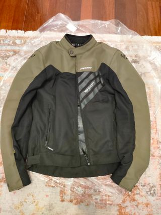Chaqueta moto