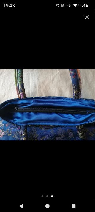 2 Bolsitos: hippie morado con doble asa y 1regalo
