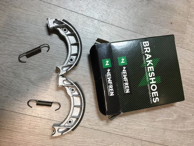 Zapatas NEWFREN delanteras vespino