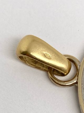 Colgante dos oros Versace 18K 17.80gr