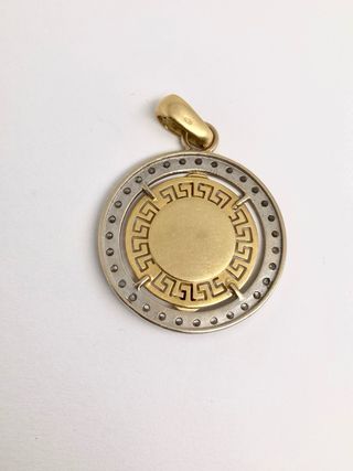 Colgante dos oros Versace 18K 17.80gr