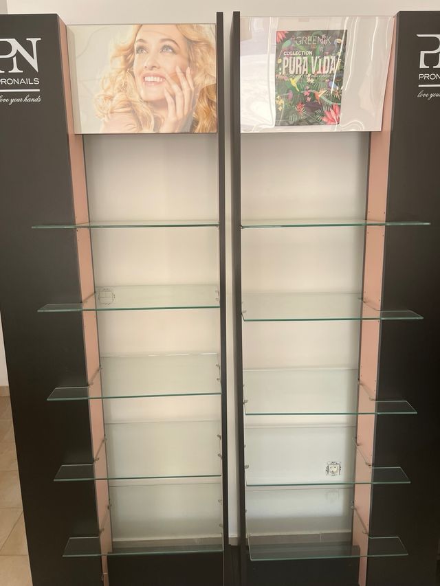 Estanteria madera con baldas cristal