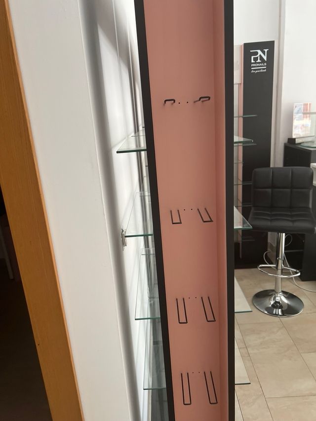 Estanteria madera con baldas cristal