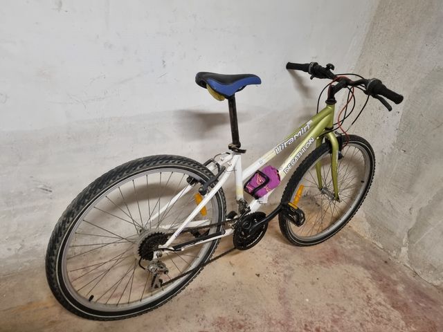 Bicicleta Mountain bike