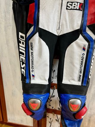 Mono de Cuero Dainese 
