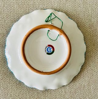 Piatto ceramica Puglia da appendere dia. 13 cm 