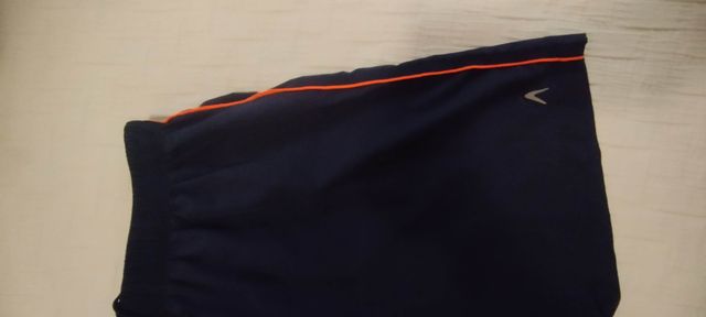 Pantalón corto running