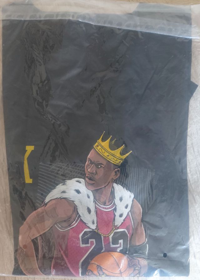 Camiseta m/c negra estampada King Mike Tee