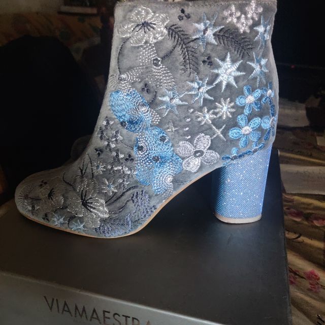 Stivaletti velluto via maestra