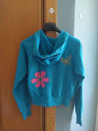 Sudadera sobre cintura