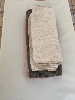 Colchoneta cambiador+funda+protectores