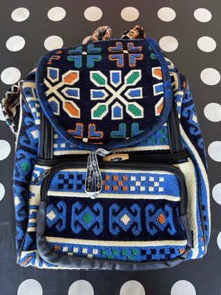Mochila motivos geométricos
