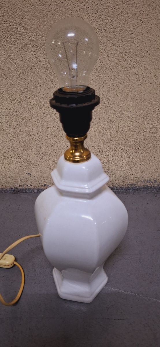 Lampara Mesilla Porcelana.