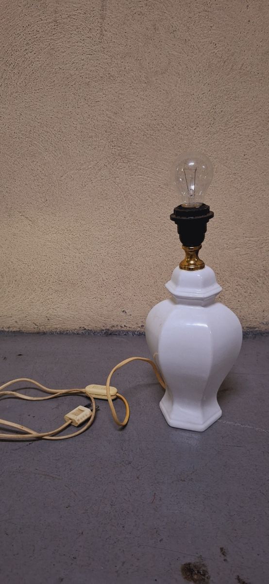 Lampara Mesilla Porcelana.