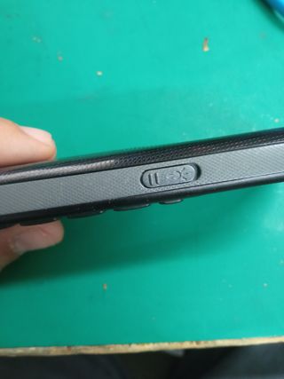 Cellulare cs182