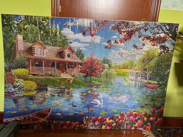 Puzle hecho y puesto en madera