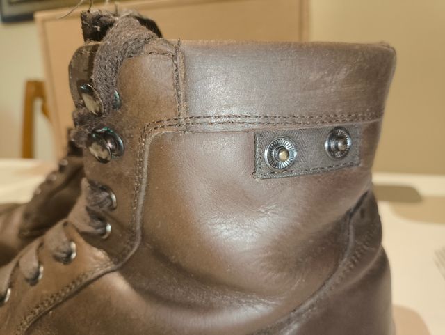 Botas de Piel Coronel Tapioca 