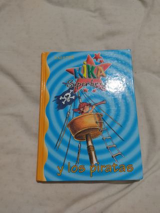 Libro Kika Superbruja y los piratas