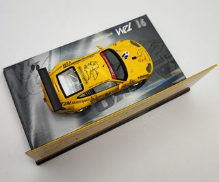 PORSCHE 911 GT3 RS T2M MOTORSPORT 1/43 MINICHAMPS