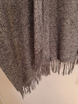 Chaleco poncho Pull&Bear