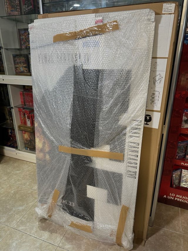 CARTEL STAND PS5 FINAL FANTASY 16 NUEVO CAJA