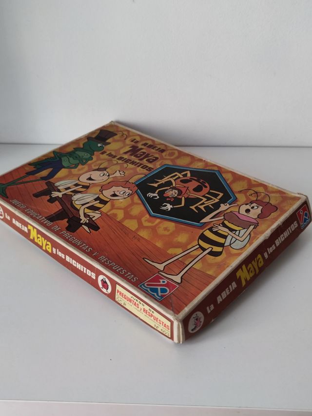 Juego antiguo de la Abeja Maya