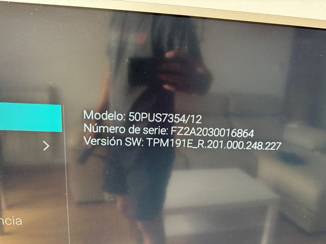 Smart TV Philips 4K UHD LED 50” ambilight