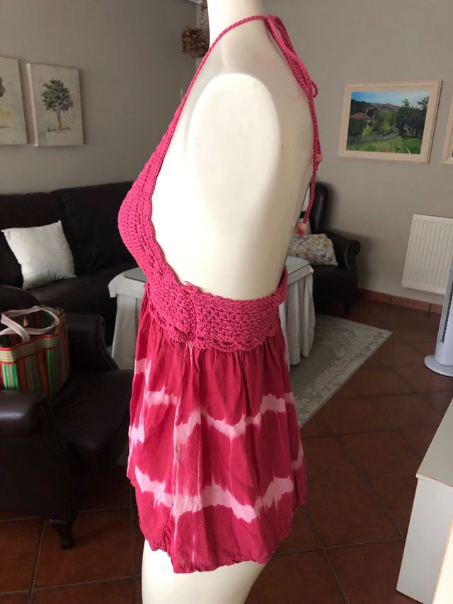 Camiseta mujer atada al cuello Crochet y algodon