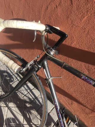 Bicicleta carretera antigua