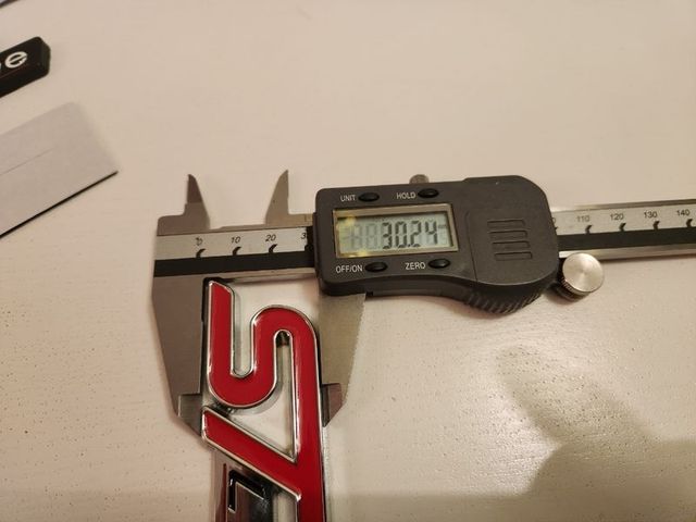 Emblemas ST line adhesivas, nuevo modelo, 4 tipos