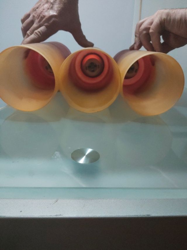 Lámpara de 3 tulipas