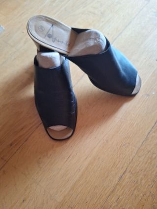 Zapatos de tacón, piel