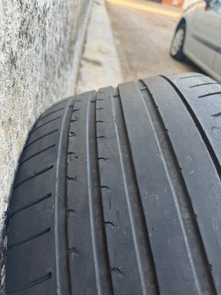 Se venden neumaticos dunlop 275/30/21 audi a6 a7