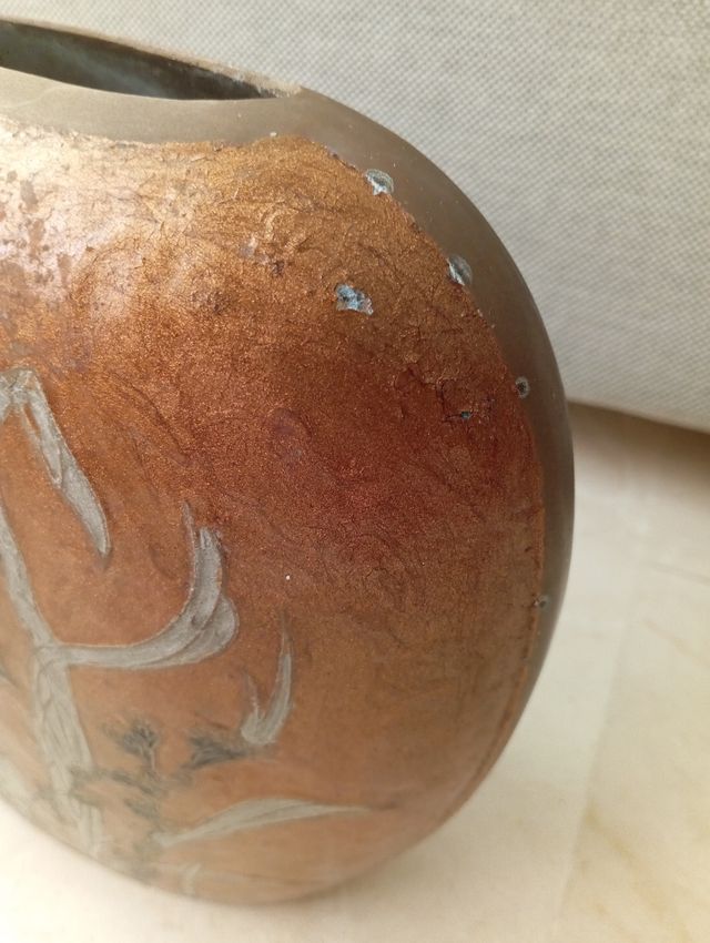 Jarrón bronce lacado