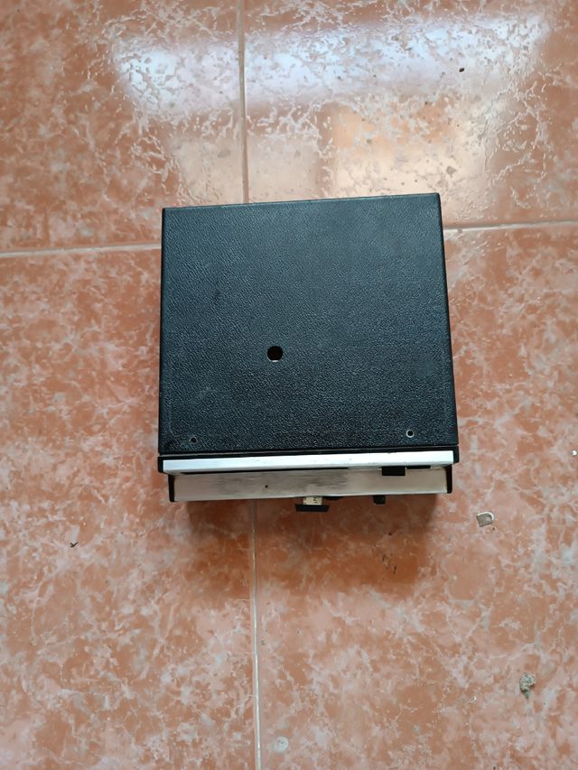 Radio de coche antigua marca Orion