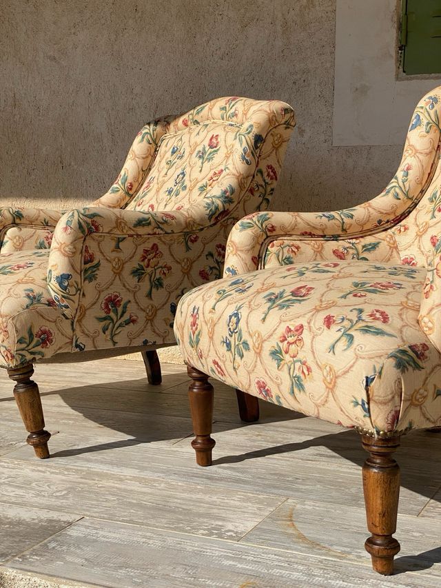 Pareja de sillones antiguos