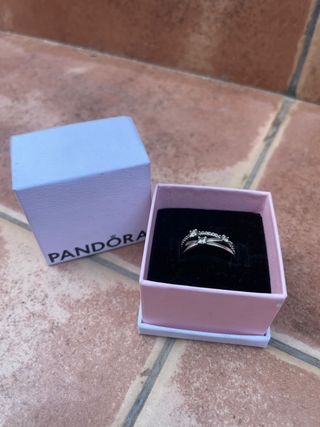 Anillo triple alianza brillante de Pandora
