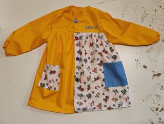 Venta de batas/ mandilones para niños/as