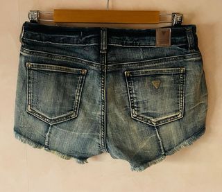 Shorts Guess
