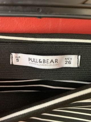 Falda negra rayas corta Pull&Bear - Nueva