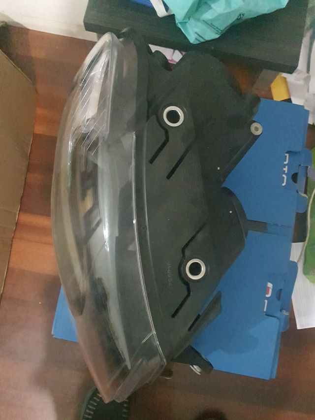 Faro derecho Valeo Volkswagen passat Black edición