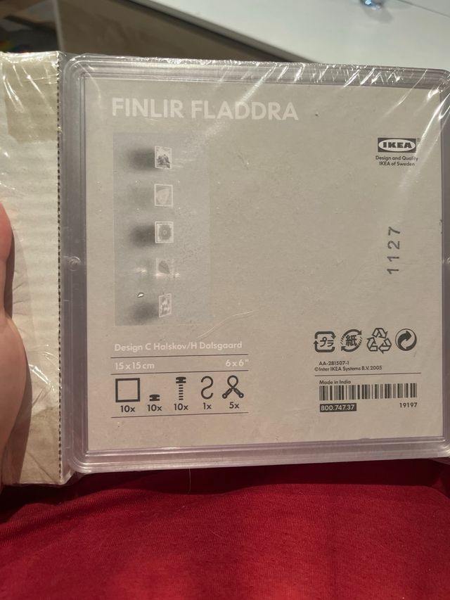 Marcos flotantes ikea