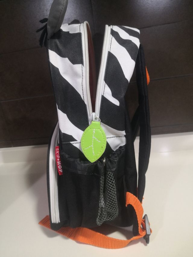 Mochila y bolsa almuerzo Skip Hop