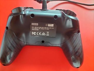 Mando Xbox HORIPAD Pro