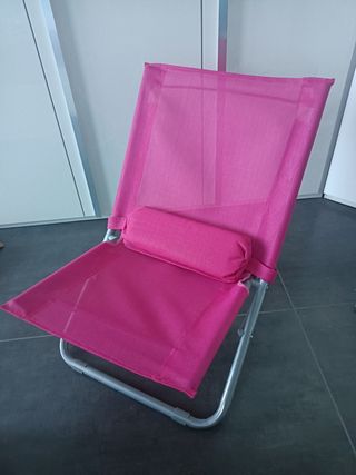 Piccola sdraio fucsia 