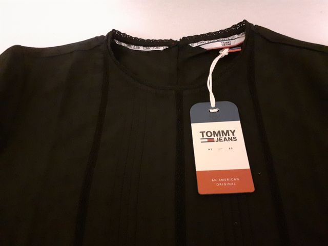 BLUSA TOMMY TALLA XS