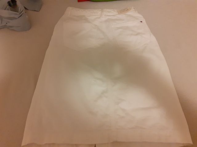 FALDA VAQUERA TOMMY TALLA 36